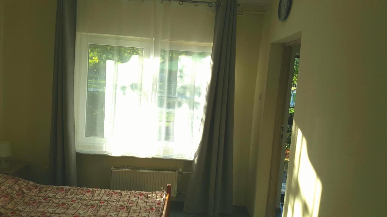 Bed and Breakfast Dom Joanna Дзивнув Экстерьер фото